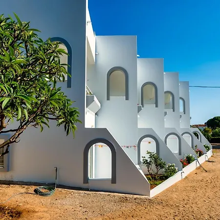 Lia Matina Studios * Pefki