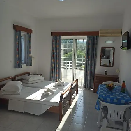 Aparthotel Lia Matina Studios *