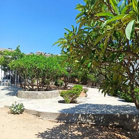 Lia Matina Studios *