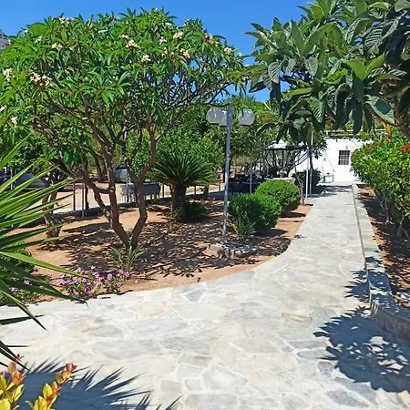 Aparthotel Lia Matina Studios *